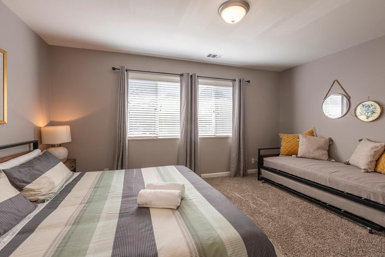 @ Marbella Lane Seaside Retreat, Walk To The Beach Half Moon Bay Exterior foto